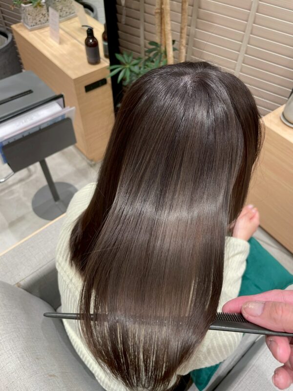 武蔵小杉発、結ばずにずっと下ろしていたい縮毛矯正【武蔵小杉店】