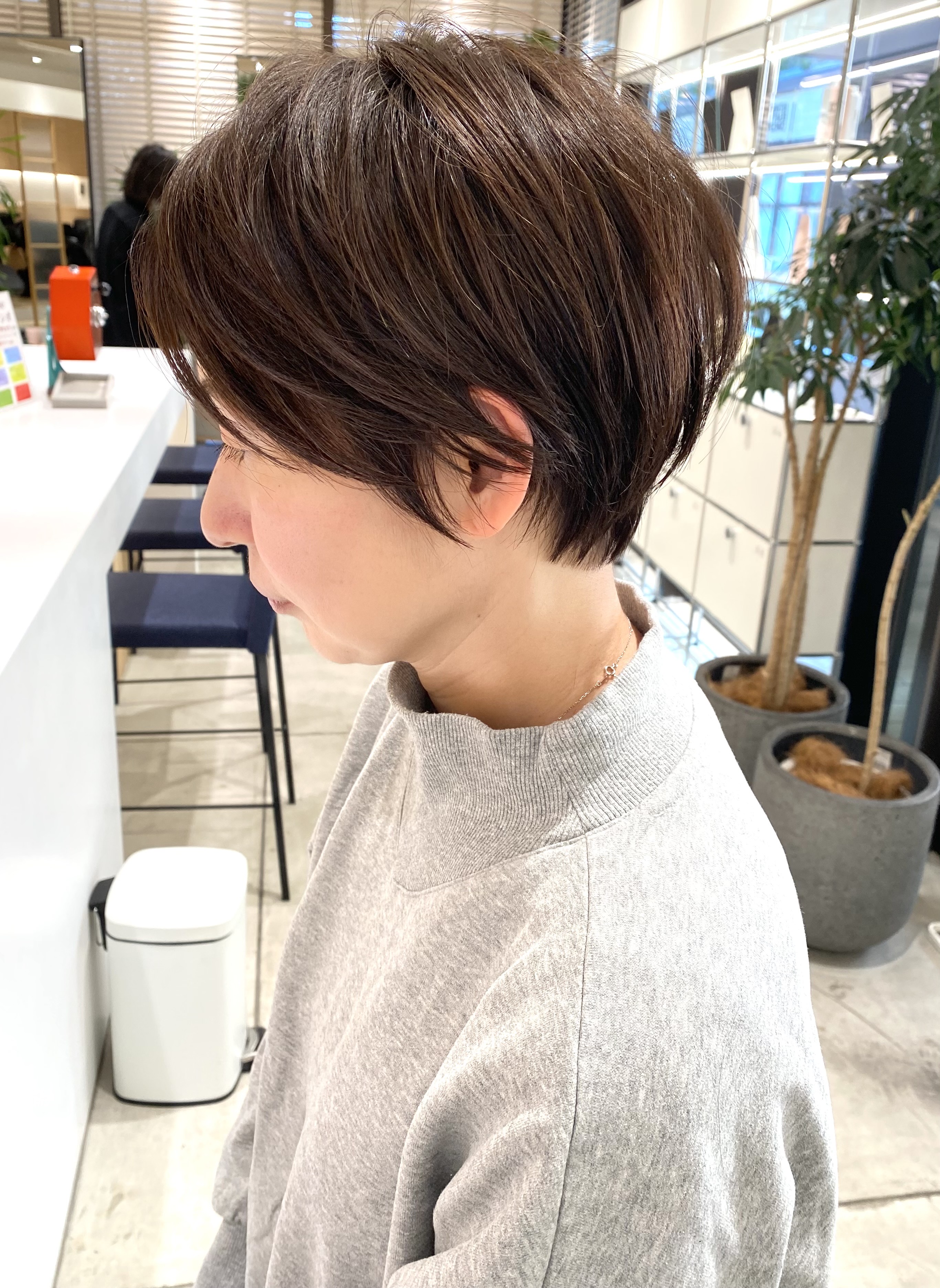 大人ショート/ショートボブ/白髪ぼかしハイライト/武蔵小杉/銀座